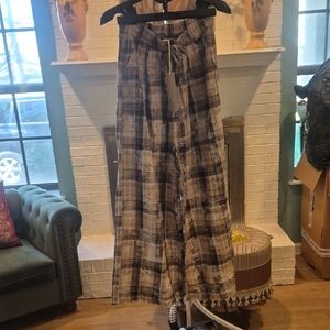 Plaid Men's Pants in Black and White